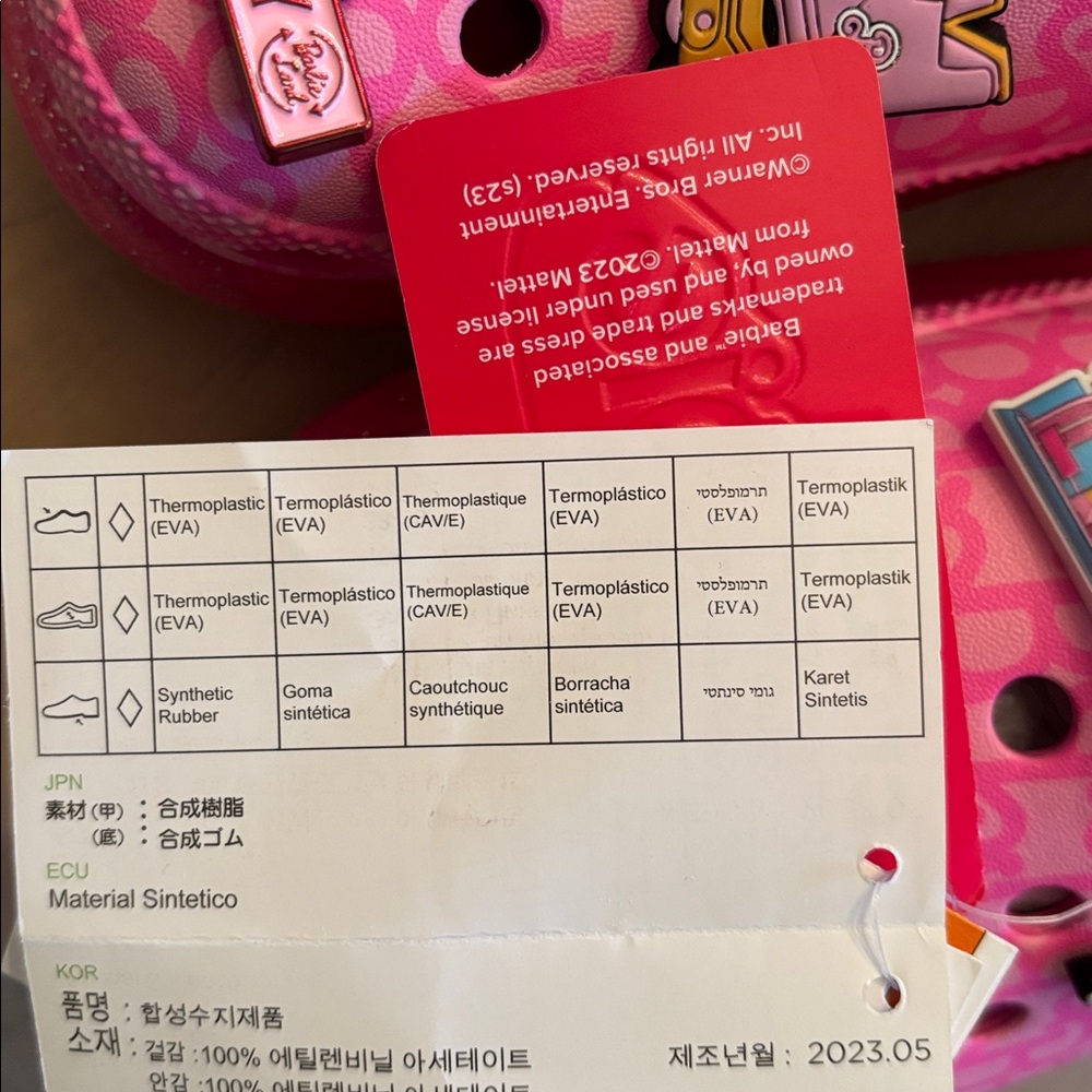 Crocs Barbie Movie Mega Crush - Picture 11 of 15